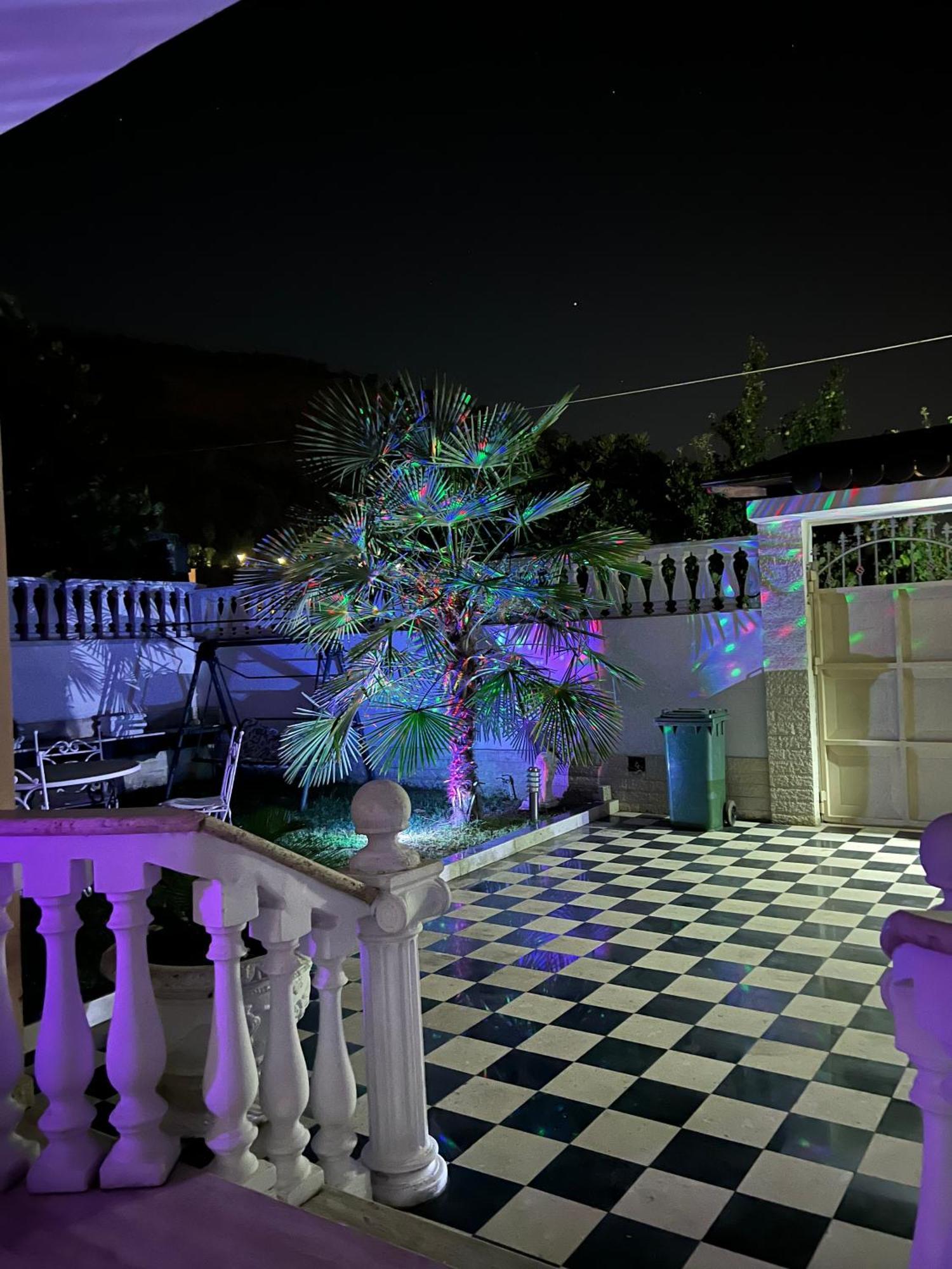 Guest House Pulake Berat Esterno foto